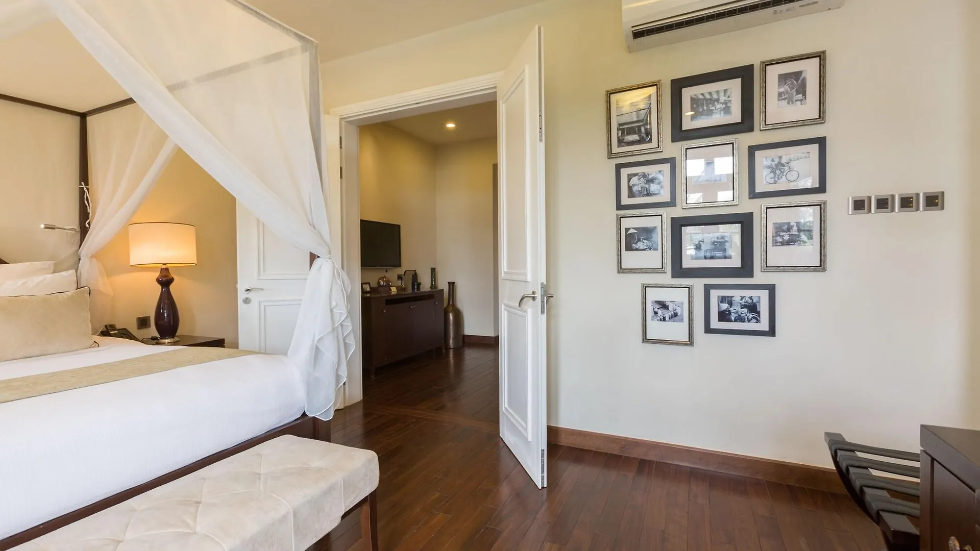 Villa Song Saigon Хошимин