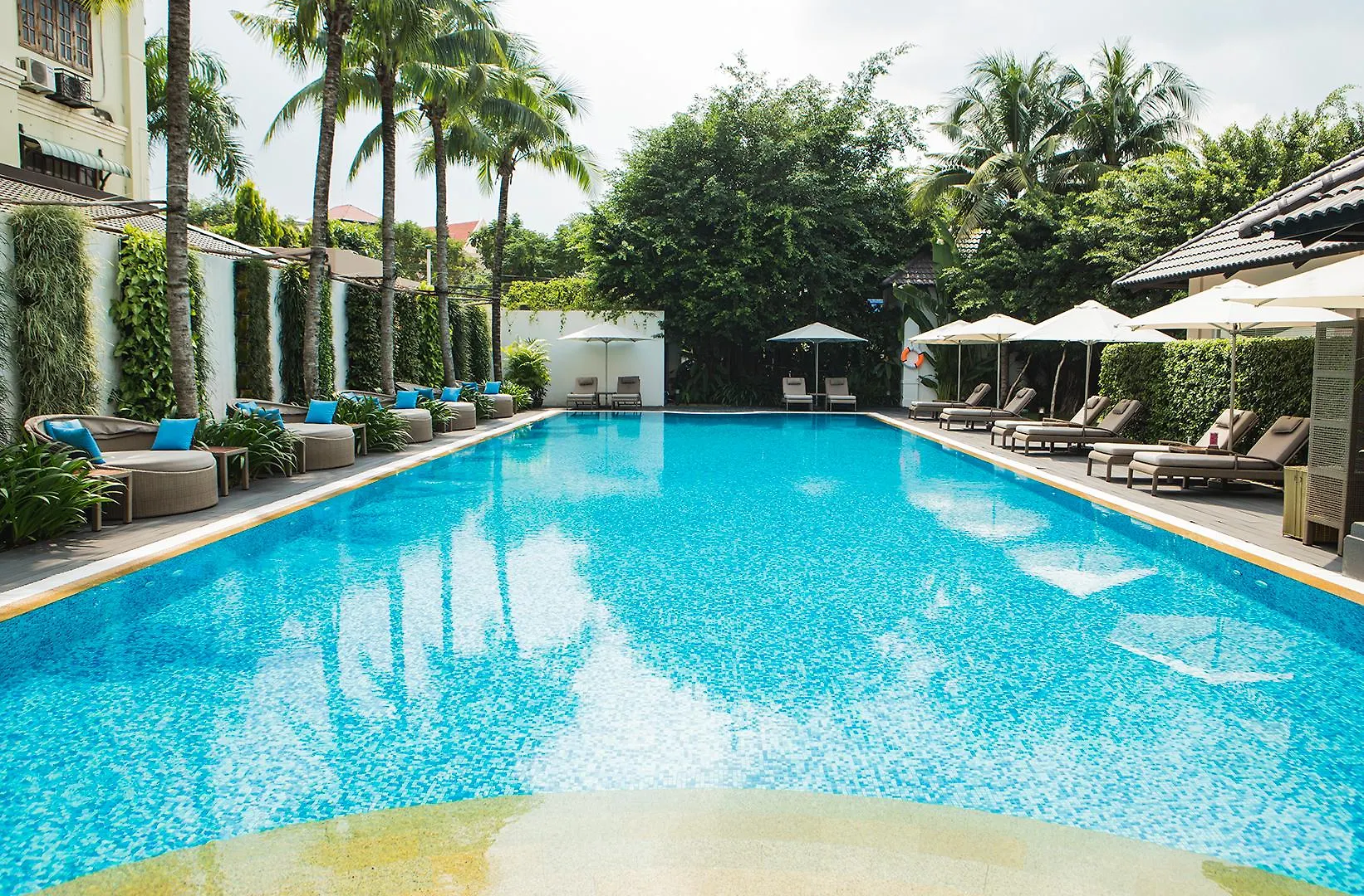 Hotel Villa Song Saigon Ho Chi Minh City